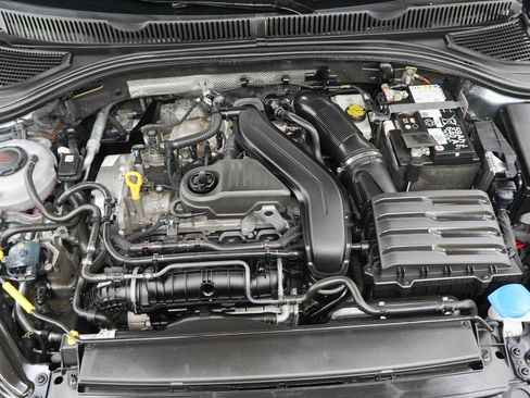 Used 2025 Volkswagen Jetta Sport FWD image 27