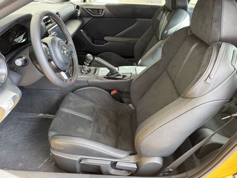 New 2026 Toyota GR86 YUZU Limited image 20