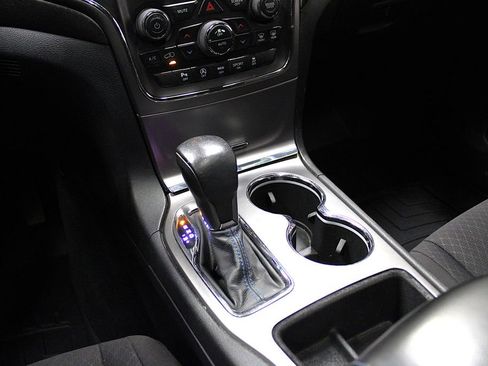 Used 2018 Jeep Grand Cherokee Laredo AWD/4WD image 23