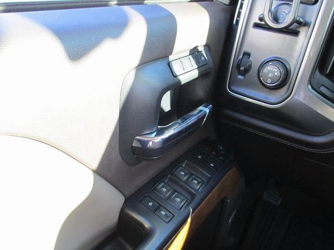 Used 2016 Chevrolet Silverado 1500 LTZ w/ Texas Edition image 26