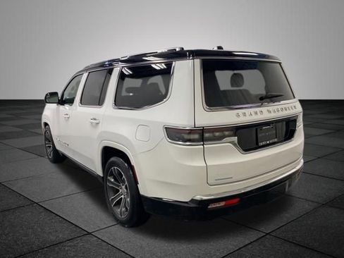 Used 2023 Jeep Grand Wagoneer 4WD image 4