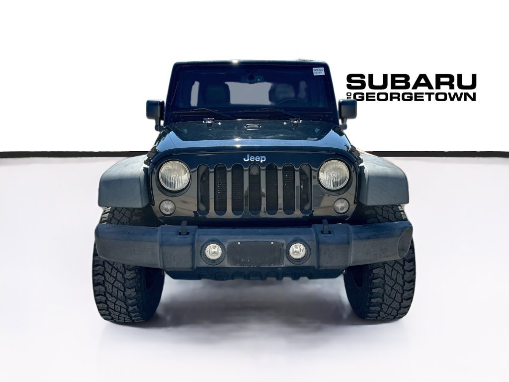 Used 2014 Jeep Wrangler Unlimited Rubicon w/ Connectivity Group AWD/4WD image 2