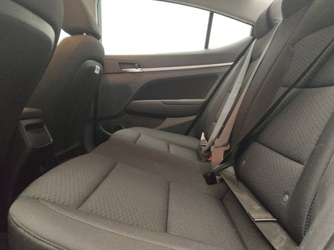 Used 2019 Hyundai Elantra Value Edition w/ Winter Weather Package FWD image 18