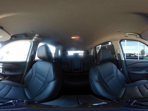 Used 2026 Nissan Rogue SL FWD image 45