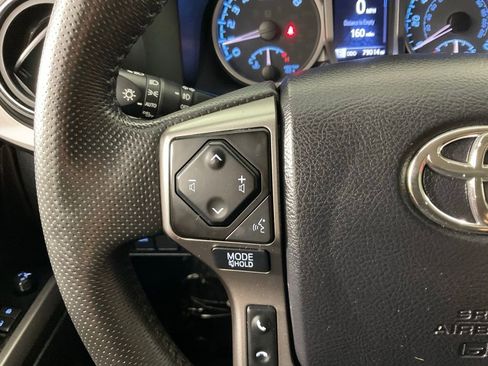 Used 2022 Toyota Tacoma SR5 image 23