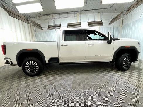 Used 2025 GMC Sierra 2500 Denali Ultimate w/ Max Trailering Package image 26