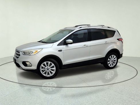 Used 2017 Ford Escape Titanium FWD image 15