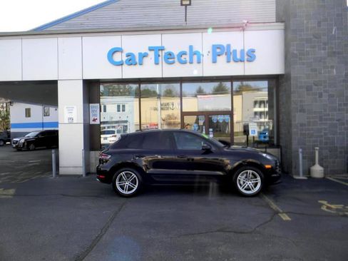 Used 2021 Porsche Macan image 5