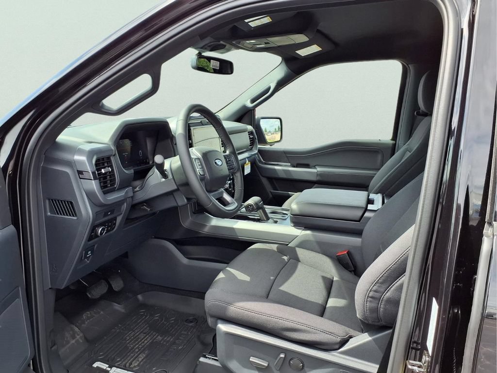 New 2026 Ford F150 XLT w/ Equipment Group 302A MID AWD/4WD image 18