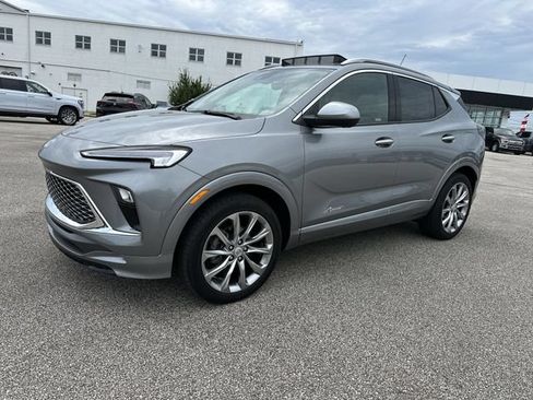 Certified 2025 Buick Encore GX Avenir w/ Avenir Technology Package AWD/4WD image 33