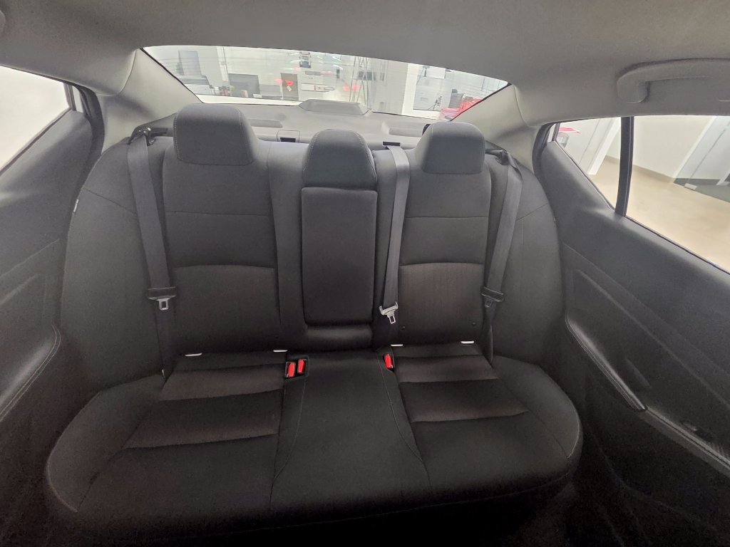 Used 2024 Nissan Altima 2.5 SV FWD image 21