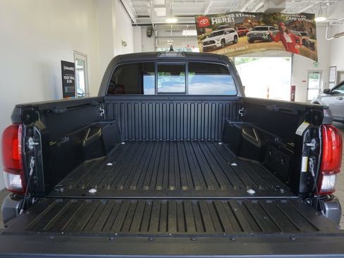 Certified 2023 Toyota Tacoma SR AWD/4WD image 15