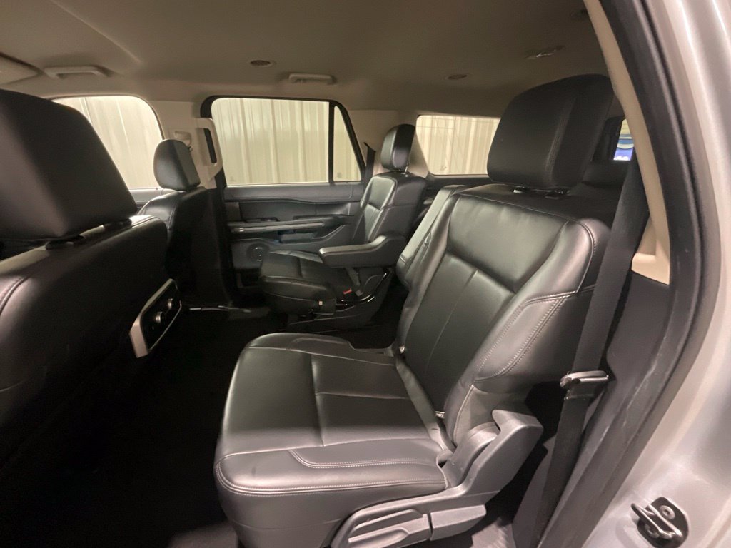 Used 2024 Ford Expedition Max XLT AWD/4WD image 11