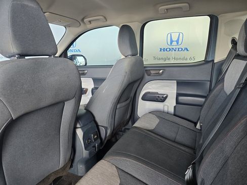 Used 2022 Ford Maverick XLT image 15