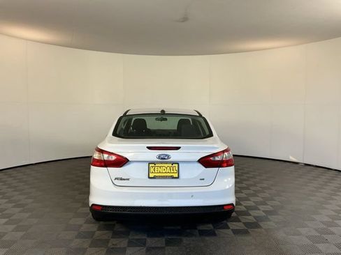 Used 2014 Ford Focus SE FWD image 6