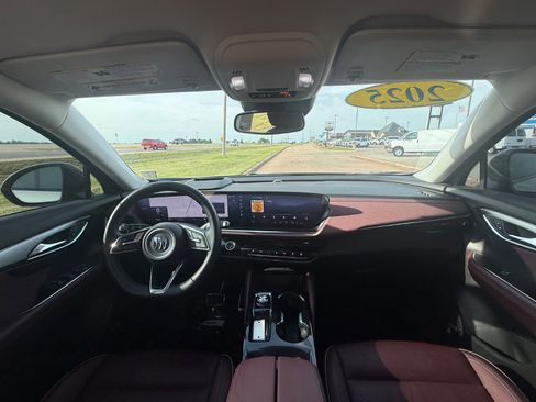 Used 2025 Buick Envision Sport Touring image 15