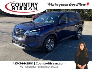 Used 2025 Nissan Pathfinder SL video 1