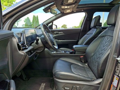 Used 2023 Kia Sportage X-Line w/ X-Line Premium Package AWD/4WD image 13