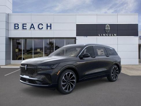 New 2026 Lincoln Nautilus Black Label AWD/4WD image 2