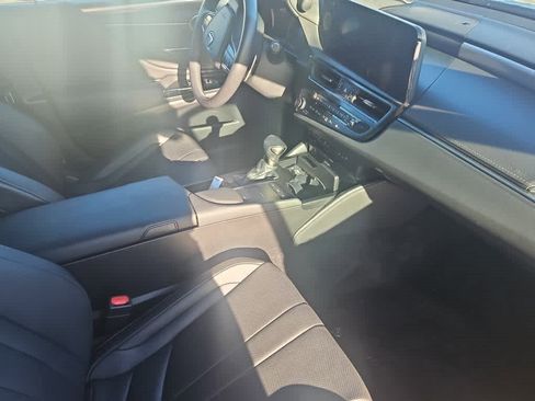 Used 2022 Lexus ES 350 F Sport image 12