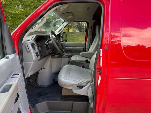 Used 2013 Ford E-250 and Econoline 250 w/ Commercial Cargo Van Pkg image 9