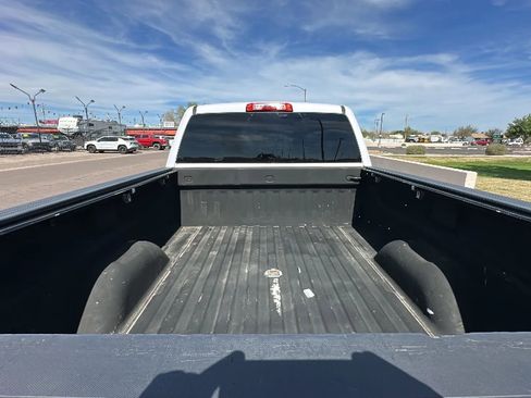 Used 2016 GMC Sierra 2500 SLT w/ Duramax Plus Package image 5