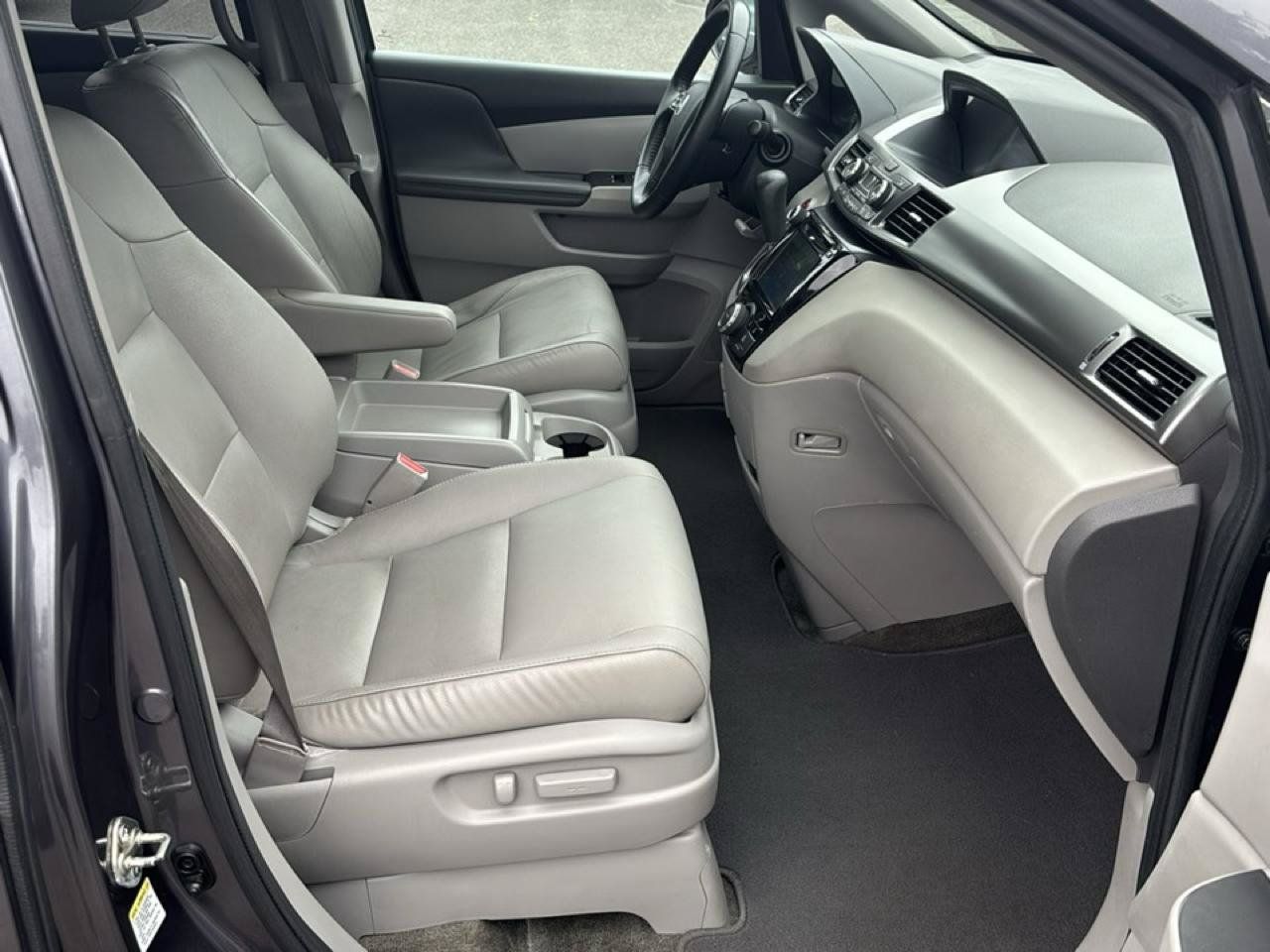 Used 2016 Honda Odyssey EX-L image 8