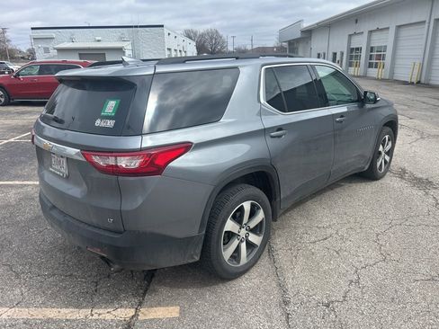 Used 2019 Chevrolet Traverse LT w/ LT Premium Package image 4