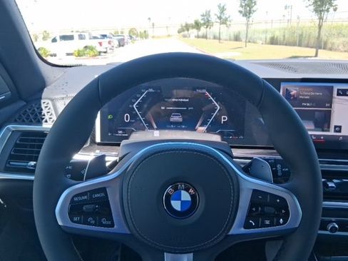 New 2026 BMW X5 sDrive40i w/ M Sport Package RWD image 8