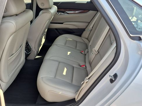 Certified 2018 Cadillac XTS Luxury FWD image 23