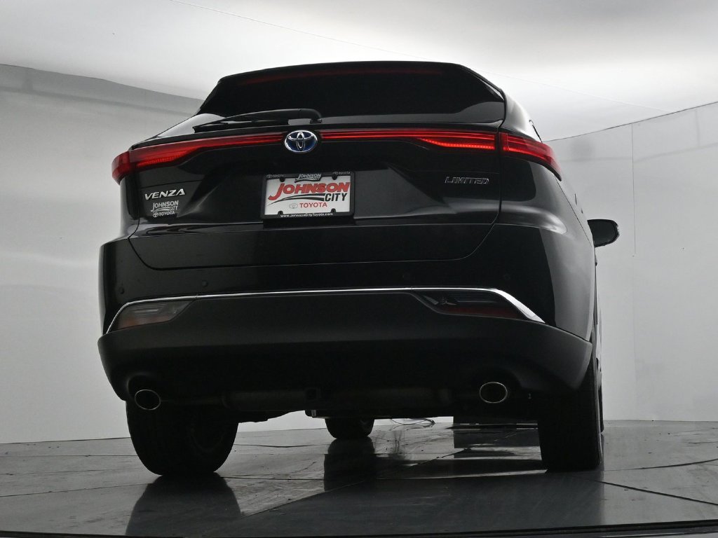 Used 2023 Toyota Venza Limited AWD/4WD image 35