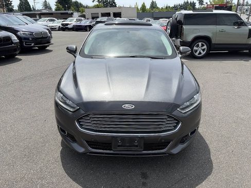Used 2016 Ford Fusion Titanium AWD/4WD image 14