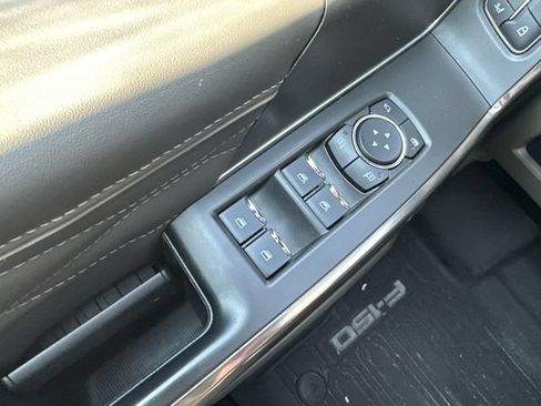 Used 2025 Ford F150 Platinum w/ Equipment Group 703A Plus AWD/4WD image 14