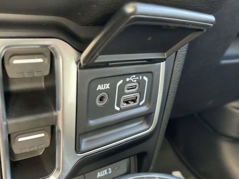 New 2026 Jeep Gladiator Sport image 24