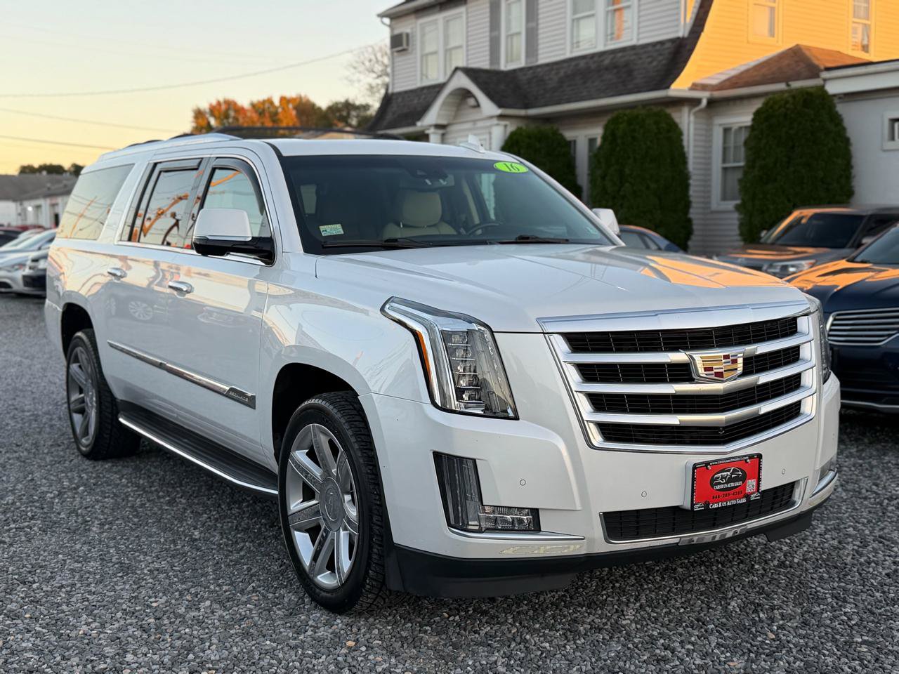 Used 2016 Cadillac Escalade ESV Luxury AWD/4WD image 1