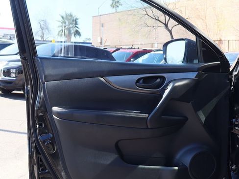 Used 2018 Nissan Rogue Sport S w/ S Appearance Package image 36