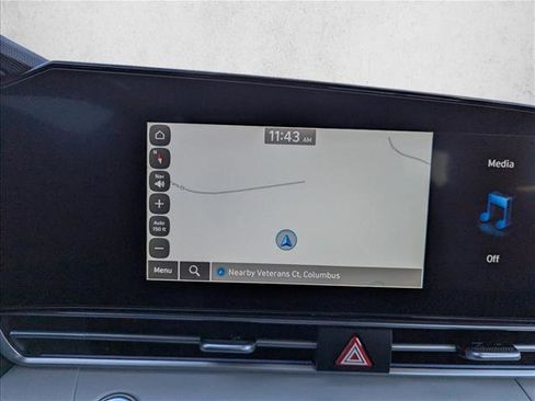 New 2026 Hyundai Elantra Limited image 17