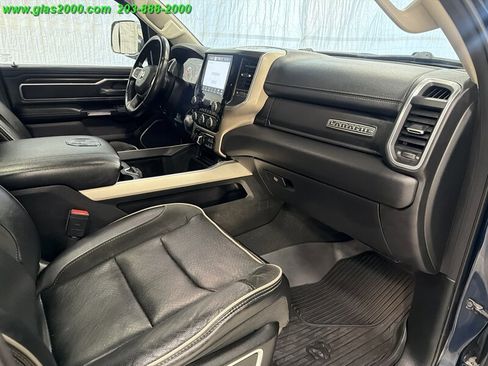 Used 2022 RAM 1500 Laramie AWD/4WD image 5