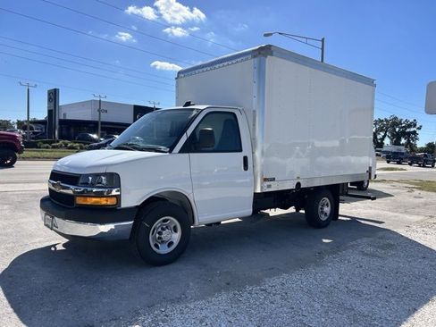 New 2025 Chevrolet Express 3500 w/ Power Convenience Package image 3