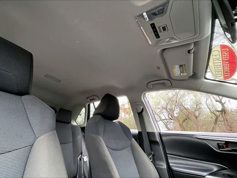 Certified 2023 Toyota RAV4 LE image 13