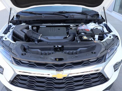 New 2025 Chevrolet Blazer LT image 42