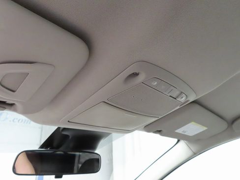 Used 2019 Nissan Rogue Sport SV image 18