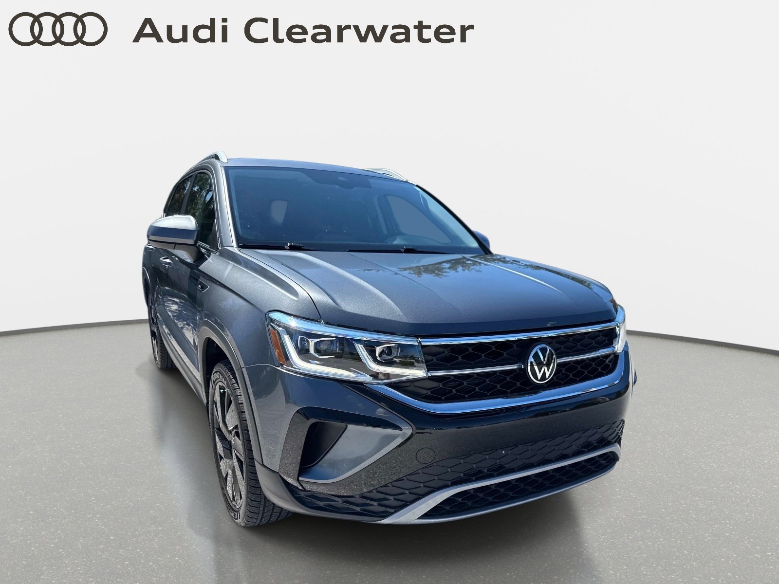 Used 2024 Volkswagen Taos SEL AWD/4WD image 7