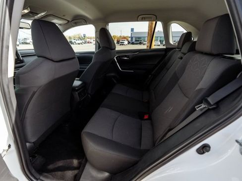 Used 2024 Toyota RAV4 XLE image 29