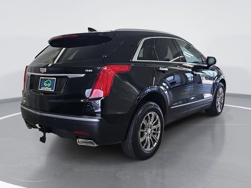 Used 2018 Cadillac XT5 Luxury w/ Driver Awareness Package image 3