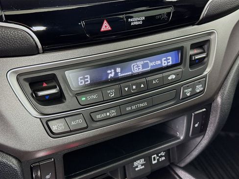 Used 2022 Honda Passport EX-L image 16