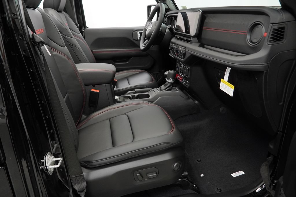 New 2027 Jeep Wrangler Unlimited Rubicon AWD/4WD image 37