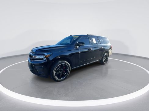 Used 2023 Ford Expedition Max Limited image 4