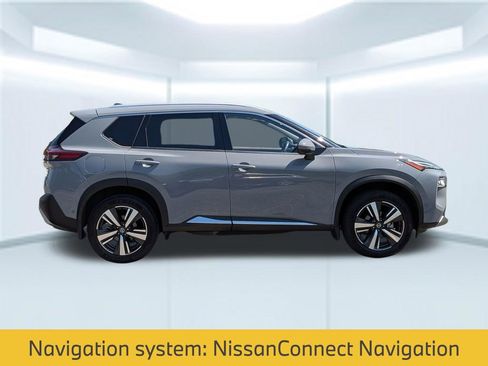 Used 2021 Nissan Rogue Platinum FWD image 9