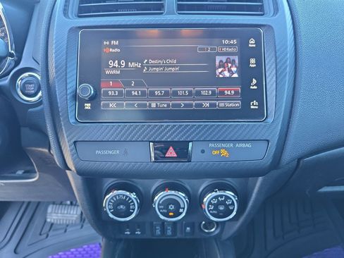 Used 2019 Mitsubishi Outlander Sport SE image 17